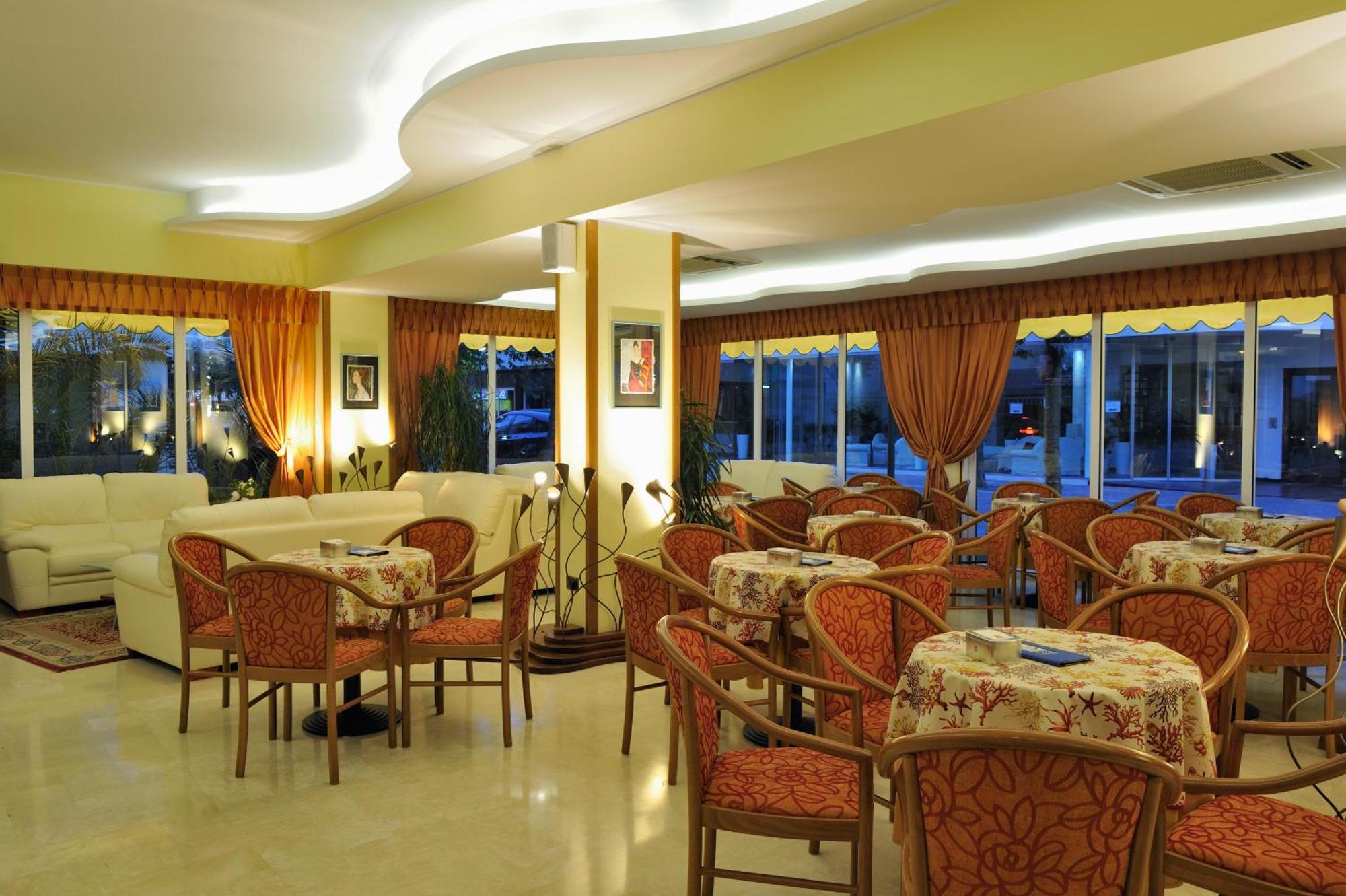 Hotel Al Prater Lignano Sabbiadoro Exteriér fotografie